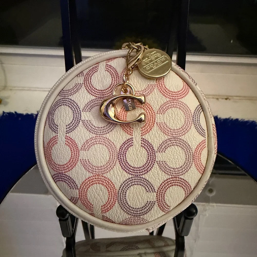AUTHENTIC Coach Circular Coin Pouch. A mini charm added. - Picture 5 of 13